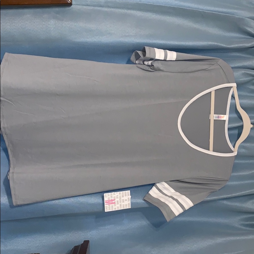 Lularoe Perfect T